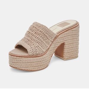 NWOT Dolce Vita “Dove” woven platform heel